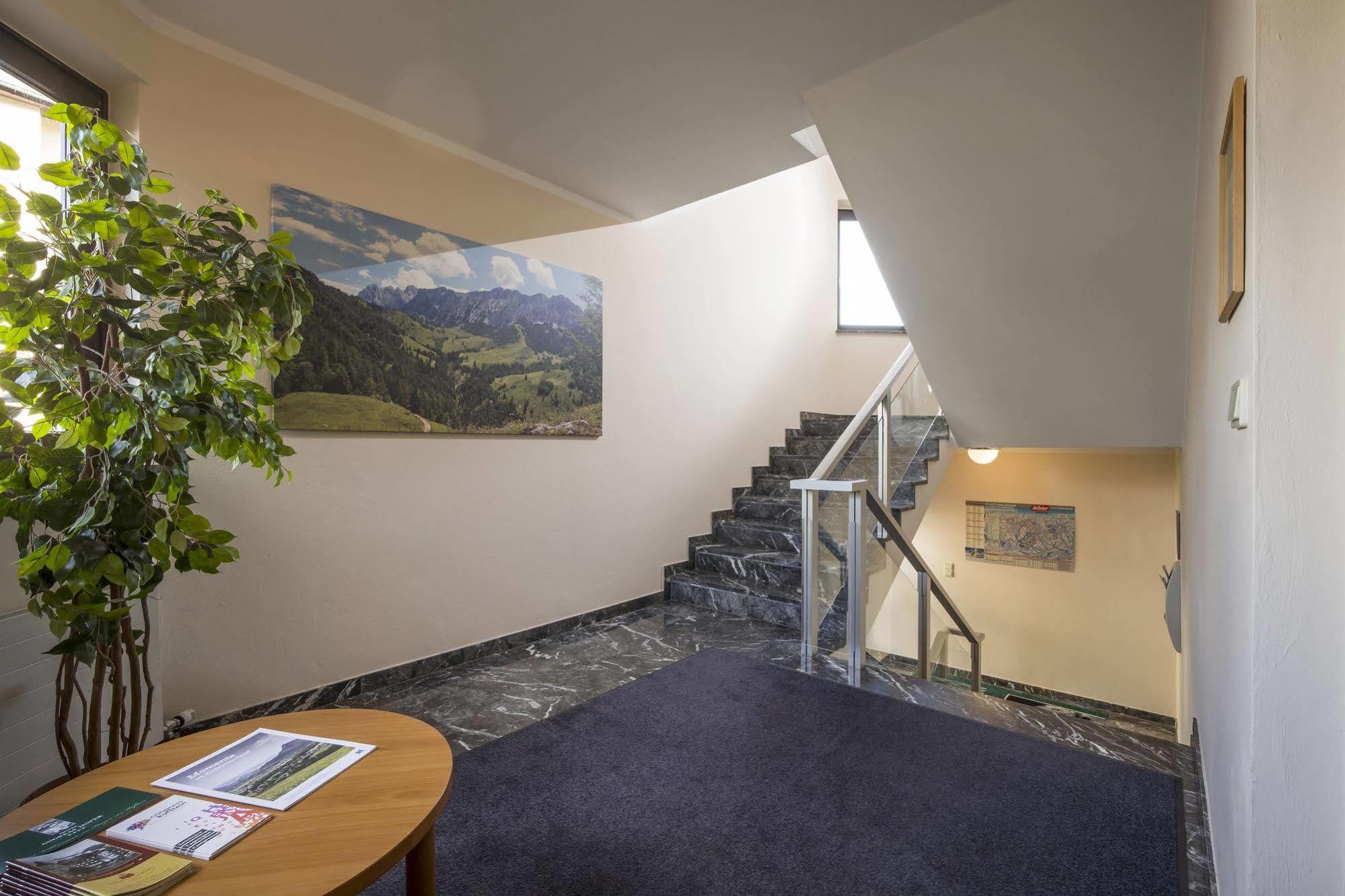 Aparthotel Andreas Hofer Kufstein Exterior photo
